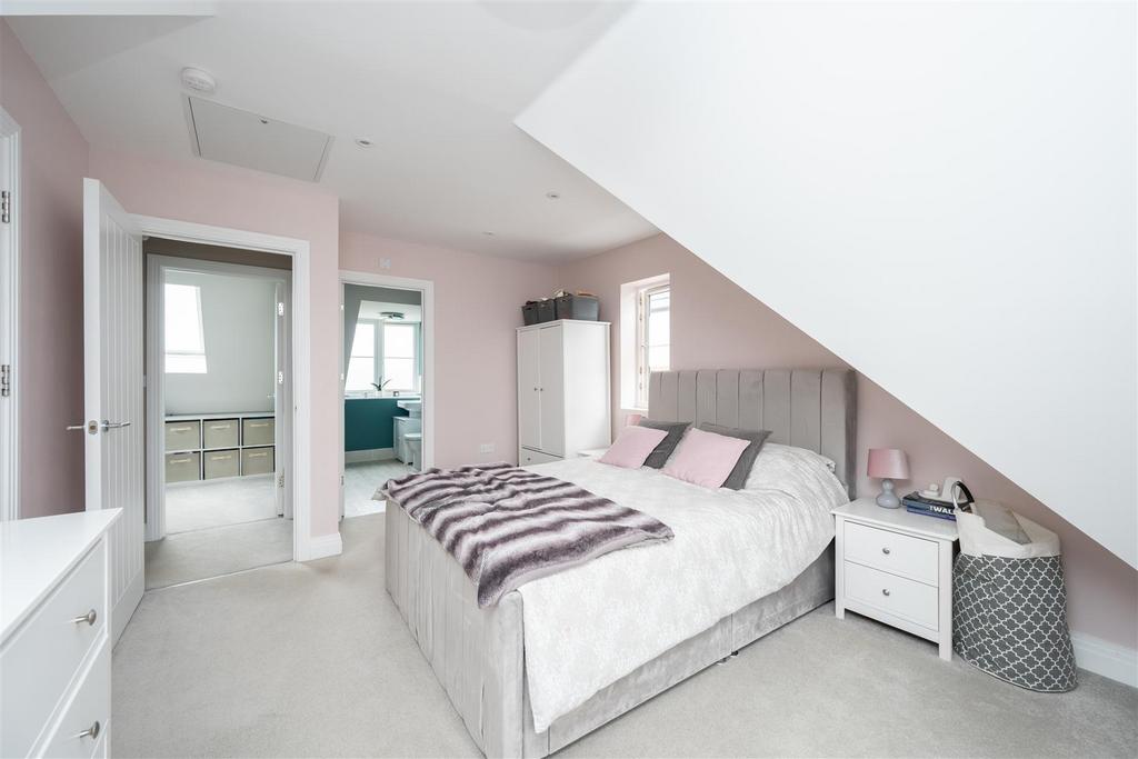 Main Bedroom