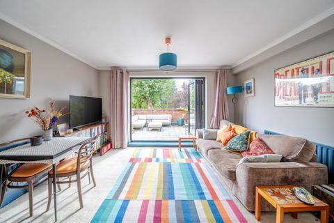 Crouch Hall Road, London, N8