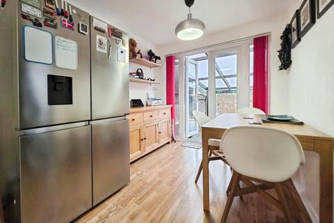 undefined, Fishers Way, Kingscourt, Stroud