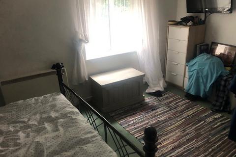 2 bedroom terraced house to rent, Aqueduct Road, Telford TF3