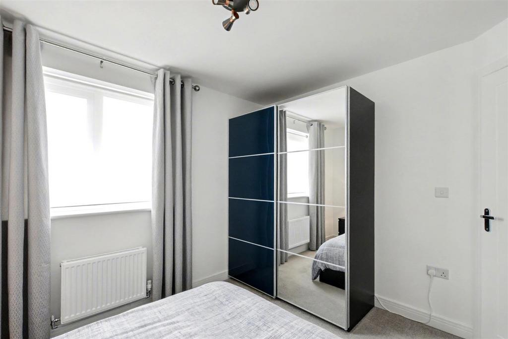 Bedroom 3 2.jpeg
