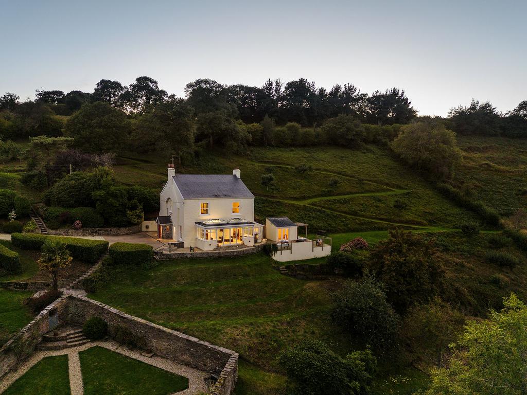 Higher Venice House