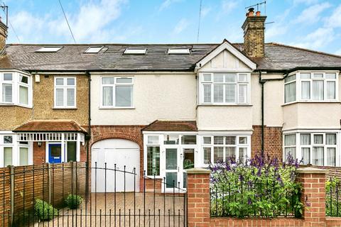 Clarence Avenue, New Malden, KT3