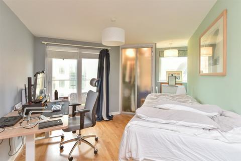 2 bedroom flat for sale, Avalon, Brighton BN1