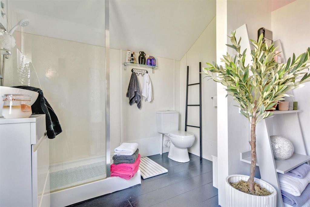 Shower Room 3.jpeg