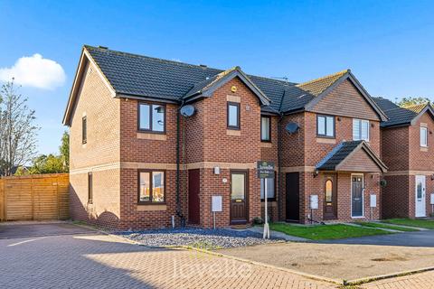 3 bedroom mews for sale, Delamere Court, Cleethorpes DN35