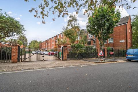Reachview Close, London, NW1 0TY