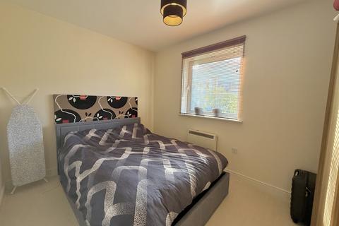 undefined, Kelvin Gate, Bracknell, Berkshire