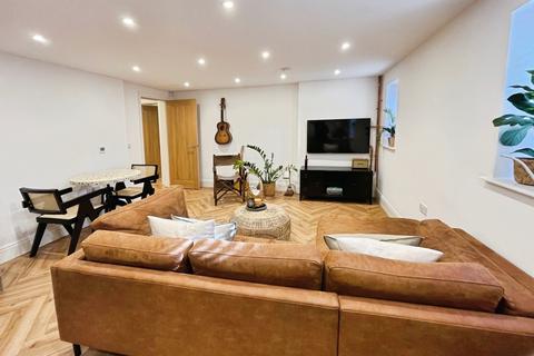 undefined, Barlow Moor Road, West Didsbury, Manchester, M20