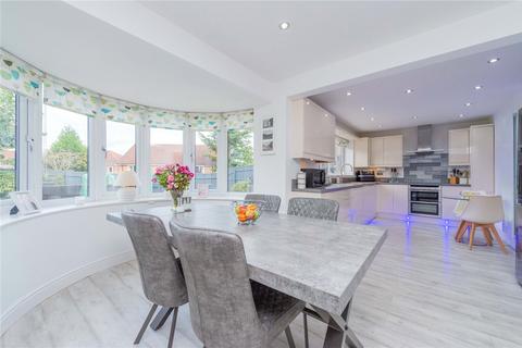 4 bedroom detached house for sale, Highgrove Meadows, Priorslee, Telford, Shropshire, TF2