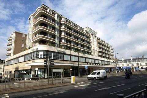 2 bedroom flat for sale, St Johns Court, Finchley Road NW3