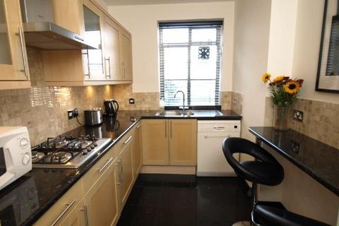 2 bedroom flat for sale, St Johns Court, Finchley Road NW3