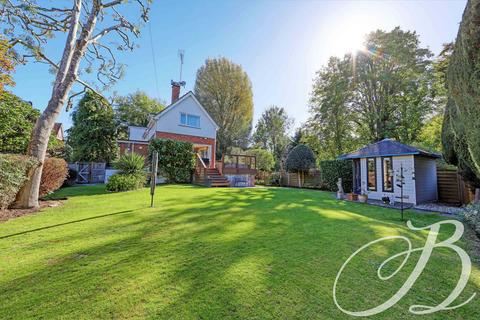 Ray Park Road, Maidenhead, SL6