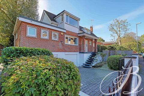 5 bedroom detached house for sale, Ray Park Road, Maidenhead, SL6