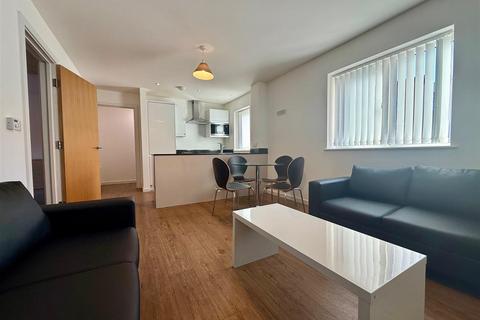 2 bedroom apartment to rent, Broughton Place, Salford