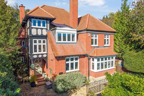 5 bedroom detached house for sale, Wilderness Road, Oxted, RH8