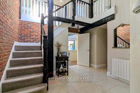 5 bedroom detached house for sale, The Swallows Church Road, West Hanningfield