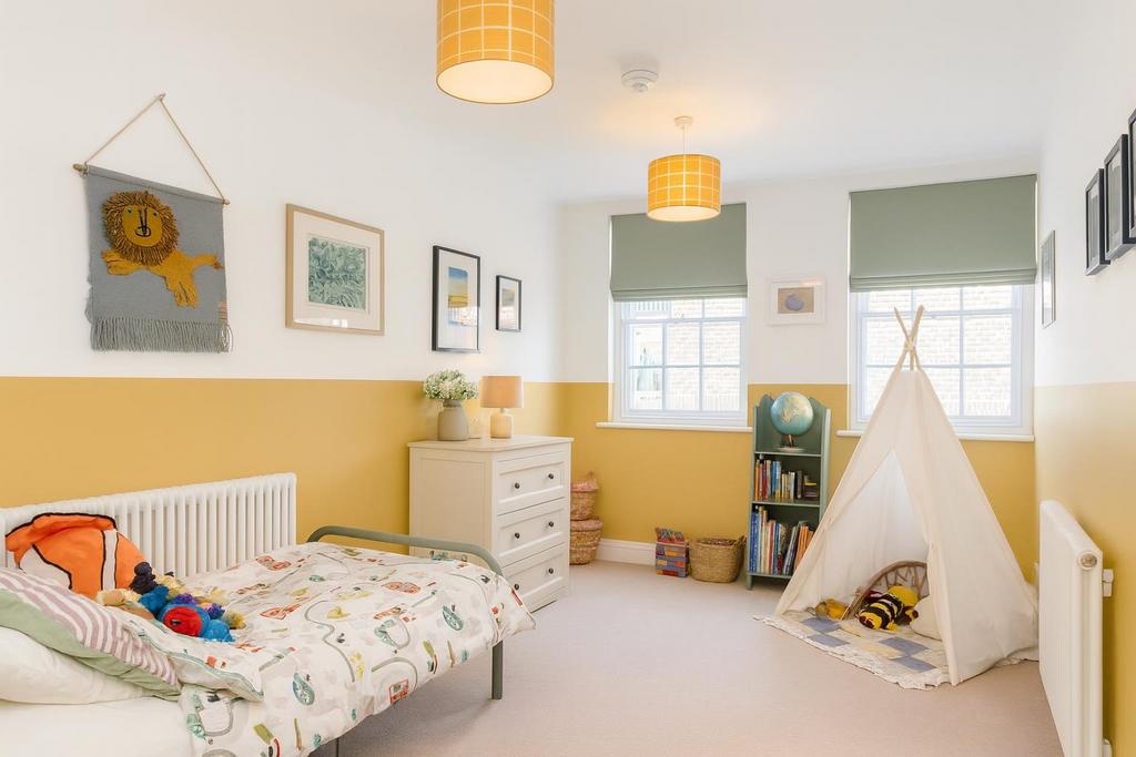 Bedroom 3 .png