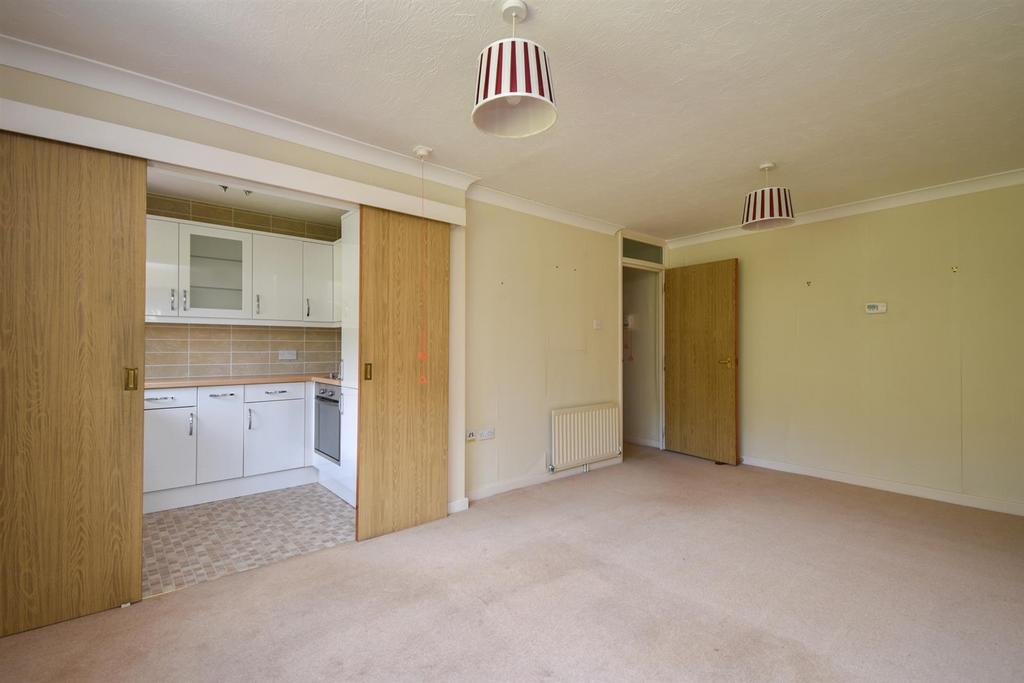 Living room/kitchen