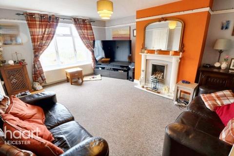 3 bedroom terraced house for sale, Kinross Avenue, Leicester