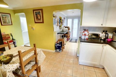 3 bedroom terraced house for sale, Kinross Avenue, Leicester