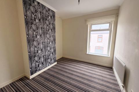 4 bedroom house to rent, Alfred street, Port Talbot SA12