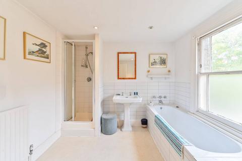 4 bedroom semi-detached house for sale, Barry Road, East Dulwich, London, SE22
