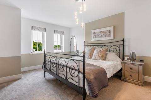 undefined, Damstead Park Avenue Alfreton