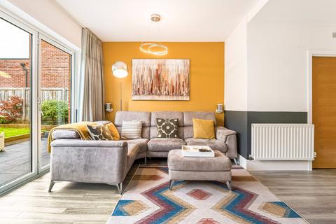 undefined, Damstead Park Avenue Alfreton