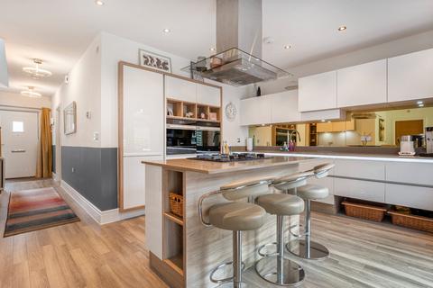 undefined, Damstead Park Avenue Alfreton