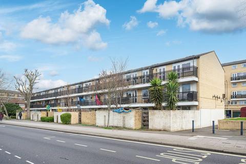 1 bedroom flat for sale, Wilmot Close, Peckham, London, SE15