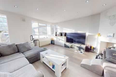 undefined, Uxbridge Road, Ealing, London, W5 2SR
