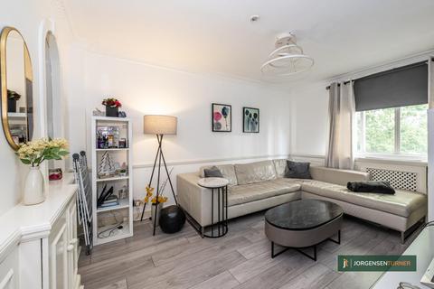 1 bedroom flat for sale, Romney Court, Shepherds Bush, London