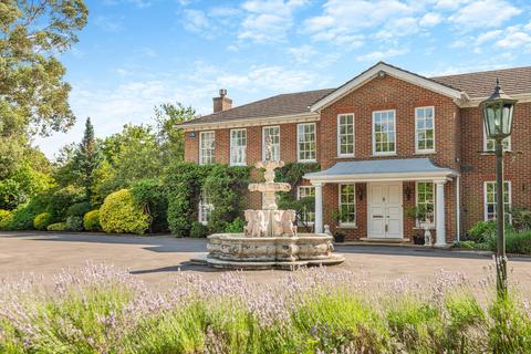 undefined, Money Row Green, Holyport, Berkshire, SL6