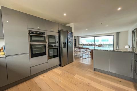 5 bedroom detached house for sale, Amsterdam Way, St Leonards-on-Sea, TN38