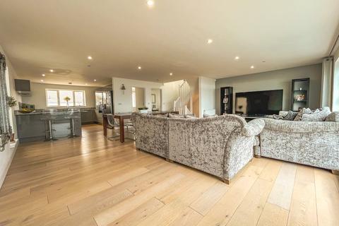 5 bedroom detached house for sale, Amsterdam Way, St Leonards-on-Sea, TN38