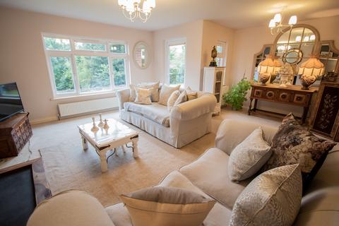 3 bedroom detached bungalow for sale, Church Lane, Alfington