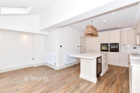 4 bedroom terraced house for sale, Curzon Road, Maidstone, Penenden Heath, Kent