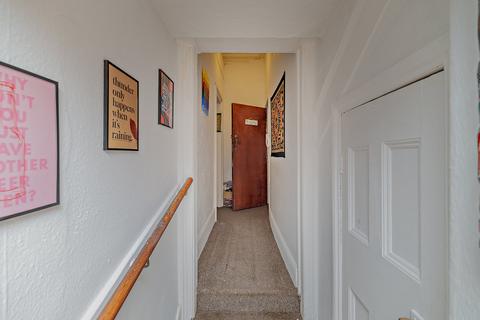 2 Cambrian Terrace, Borth, SY24 5HU