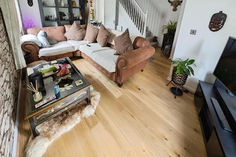 3 bedroom semi-detached house for sale, Green Crescent, Frampton Cotterell, Bristol, BS36