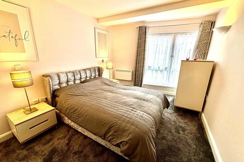 2 bedroom apartment to rent, Washington Wharf, Birmingham, B1