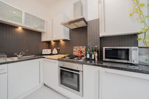 1 bedroom flat to rent, Avonmore Road, London W14