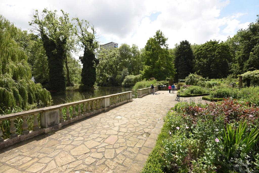 Southwark Park