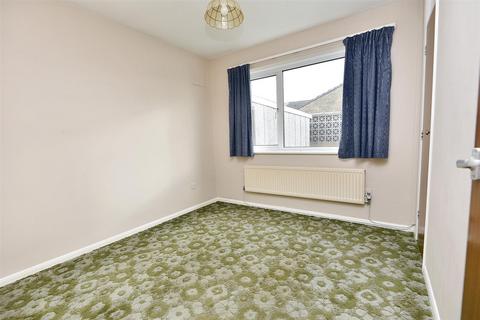 undefined, Avondale Gardens, Gillingham