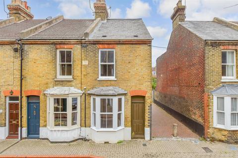 3 bedroom end of terrace house for sale, St. Peter's Grove, Canterbury, Kent