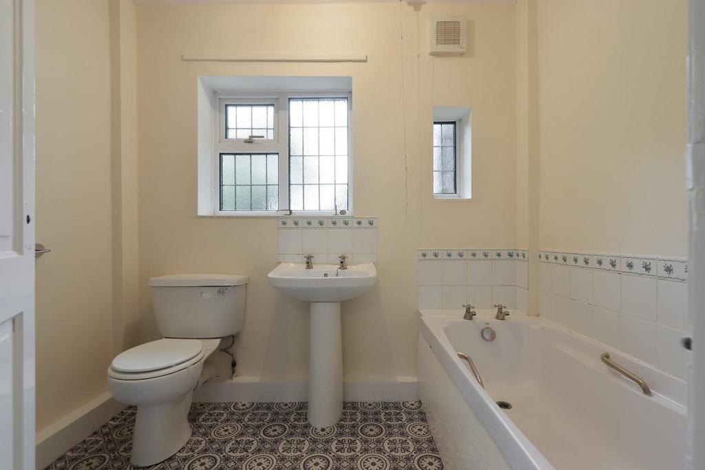 Family bathroom