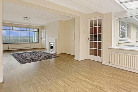 3 bedroom detached bungalow for sale, Elizabeth Drive, Barnstaple EX31