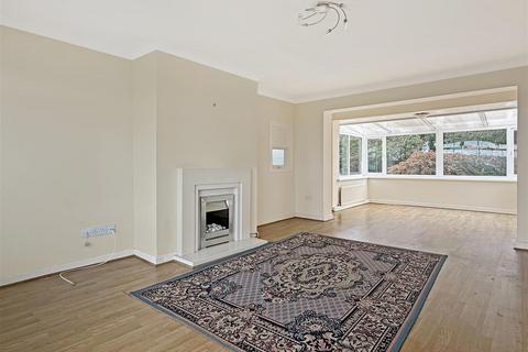 3 bedroom detached bungalow for sale, Elizabeth Drive, Barnstaple EX31