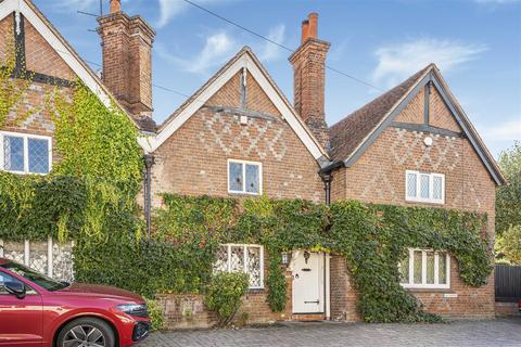 undefined, Clandon, Pearson Road, Sonning, RG4