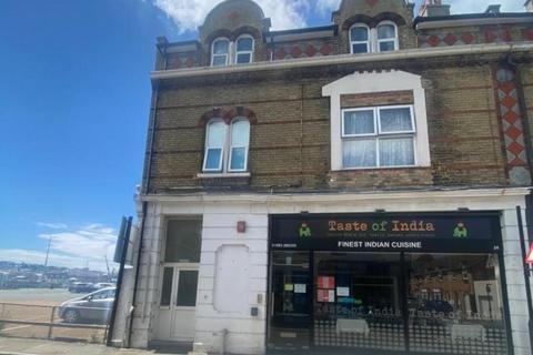 Retail property (high street) for sale, 24 Castle St East Cowes PO32 6RD